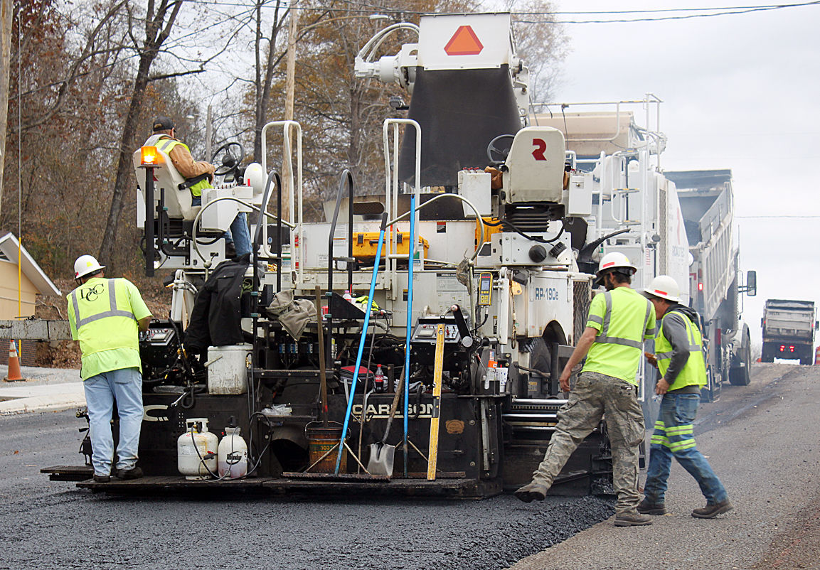PARIS TN: Paving gets underway on North Market Street